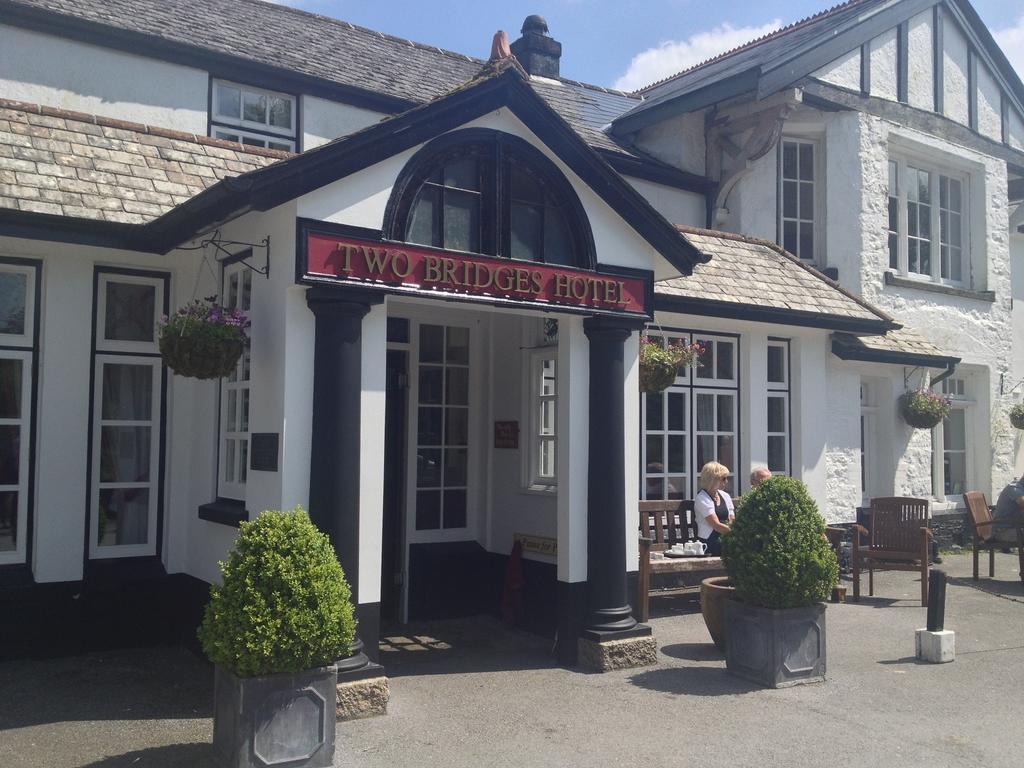 Two Bridges Hotel 외부 사진