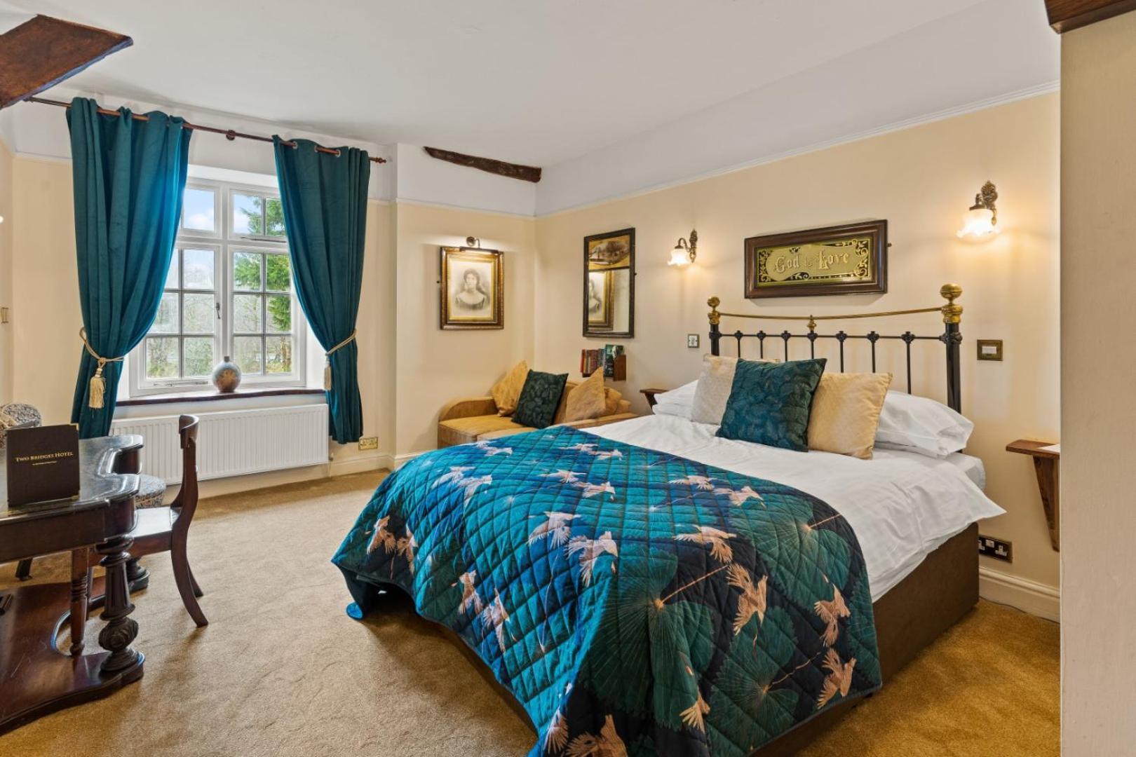 Two Bridges Hotel 외부 사진